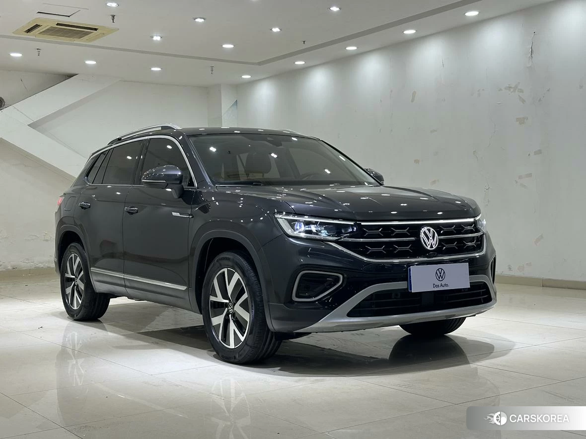 Volkswagen Tanyue 2023 Темно-серый из Китая, фото 3