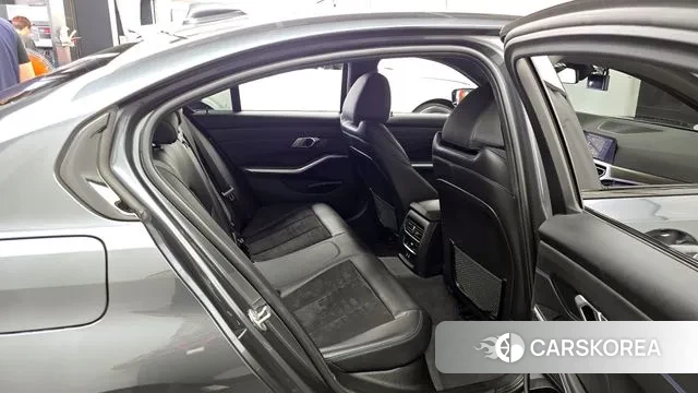 BMW 3 Series (G20) 2020 Серый из Кореи, фото 3