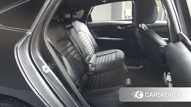 Kia The New K3 2nd generation 2022 Серый из Кореи, фото 3