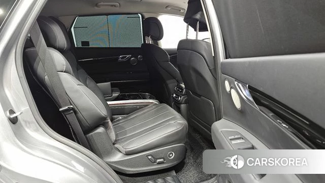 Genesis GV80 2023 Серебристо-серый из Кореи, фото 3