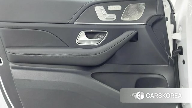 Mercedes-Benz GLS - Class X167 2025 Белый из Кореи, фото 3