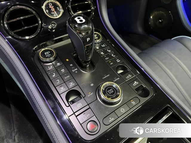 Bentley Continental GT 4th Generation 2025 Белый из Кореи, фото 3