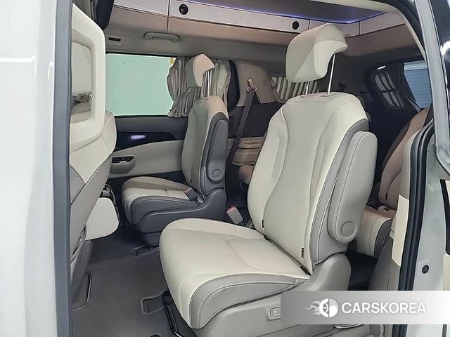 Kia Carnival 4th generation 2022 Белый из Кореи, фото 3
