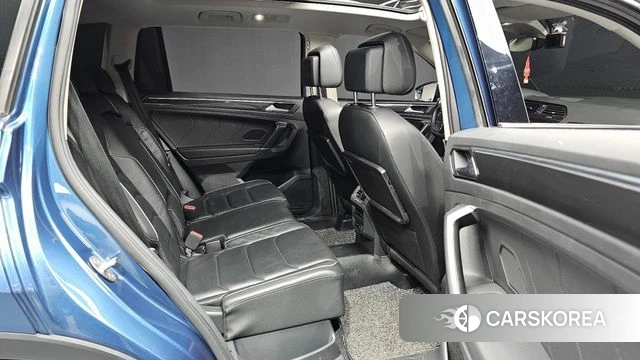 Volkswagen Tiguan Allspace 2018 Синий из Кореи, фото 3