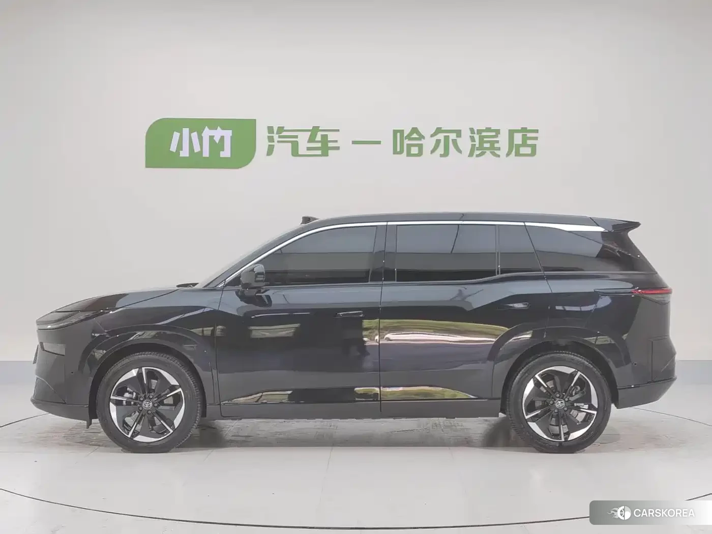Toyota Platinum Wisdom 3X 2025 Черный из Китая, фото 3