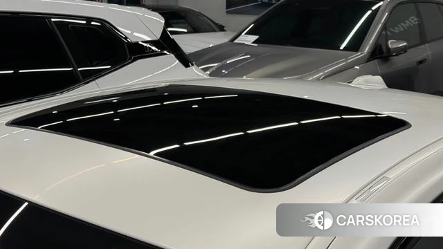 BMW 3 Series (G20) 2023 Белый из Кореи, фото 3