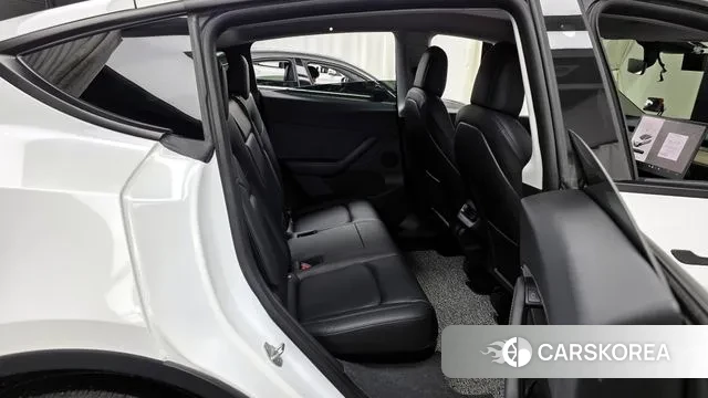 Tesla Model Y 2021 Белый из Кореи, фото 3