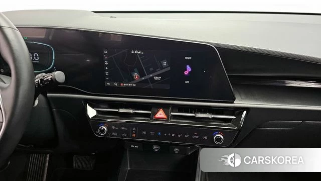 Kia Di Ol Nu Niro 2022 Белый из Кореи, фото 3