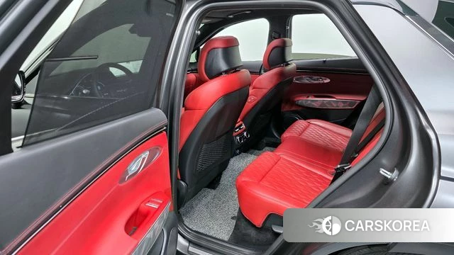 Genesis GV70 2023 Серый из Кореи, фото 3