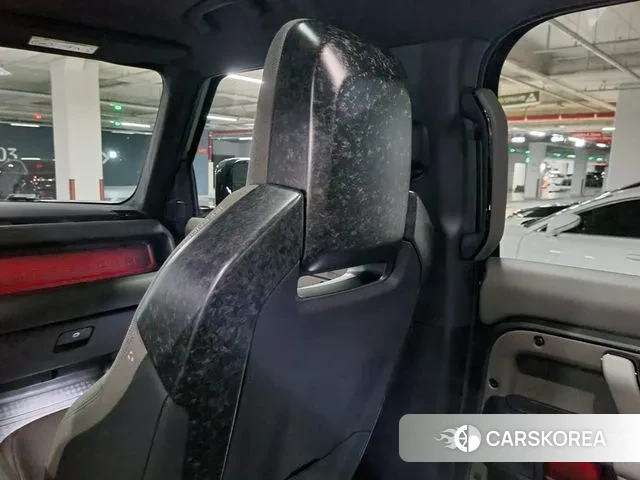 Land Rover Defender (L663) 2025 Темно-зеленый из Кореи, фото 3