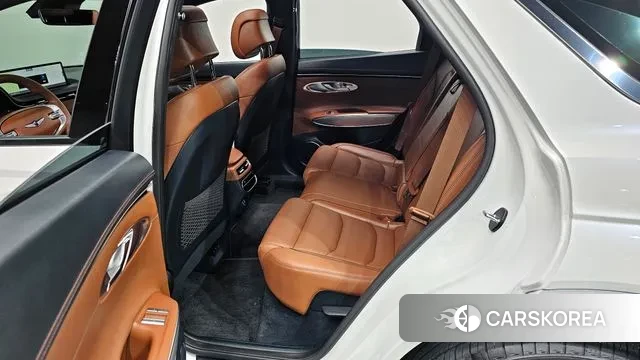 Genesis GV70 2024 Белый из Кореи, фото 3