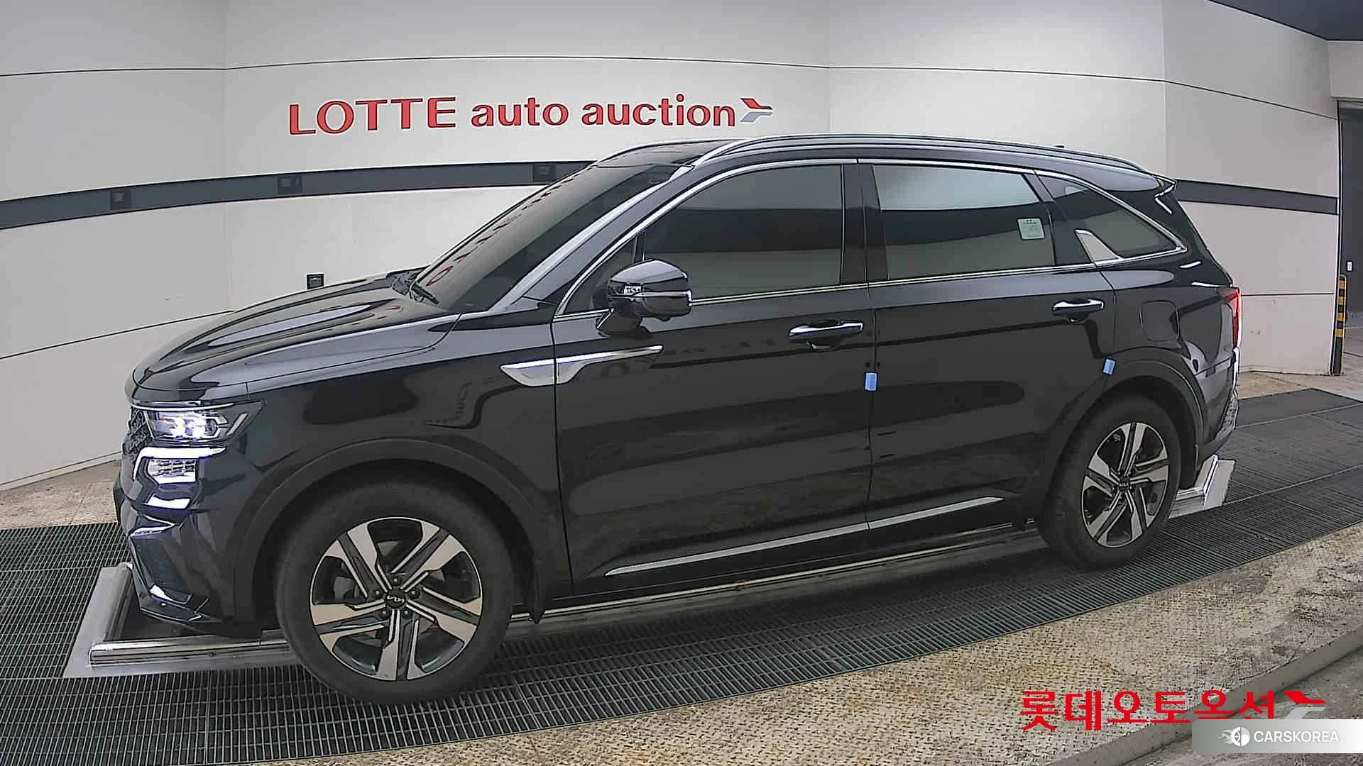 Kia Sorento Hybrid 2023 Черный из Кореи, фото 3