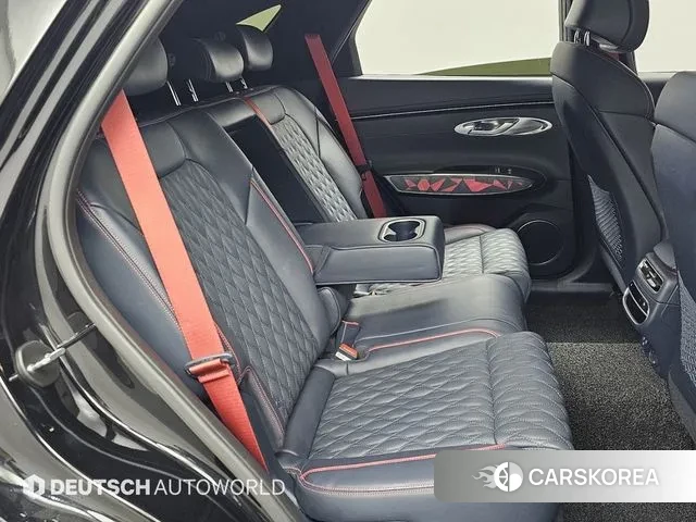 Genesis GV70 2021 Черный из Кореи, фото 3