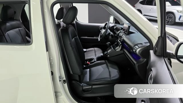 Hyundai Casper 2024 Белый из Кореи, фото 3