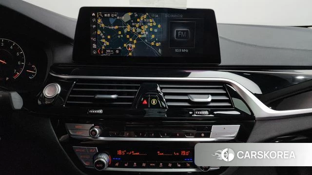 BMW 5 Series (G30) 2019 Синий из Кореи, фото 3