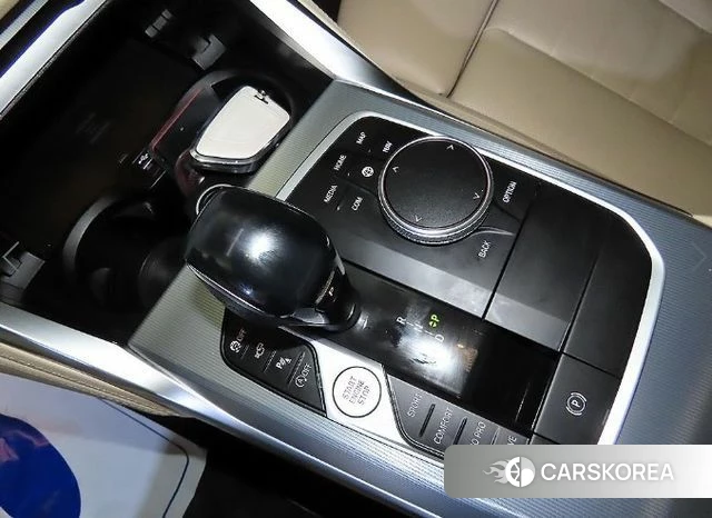 BMW 4 Series (G22) 2021 Черный из Кореи, фото 3