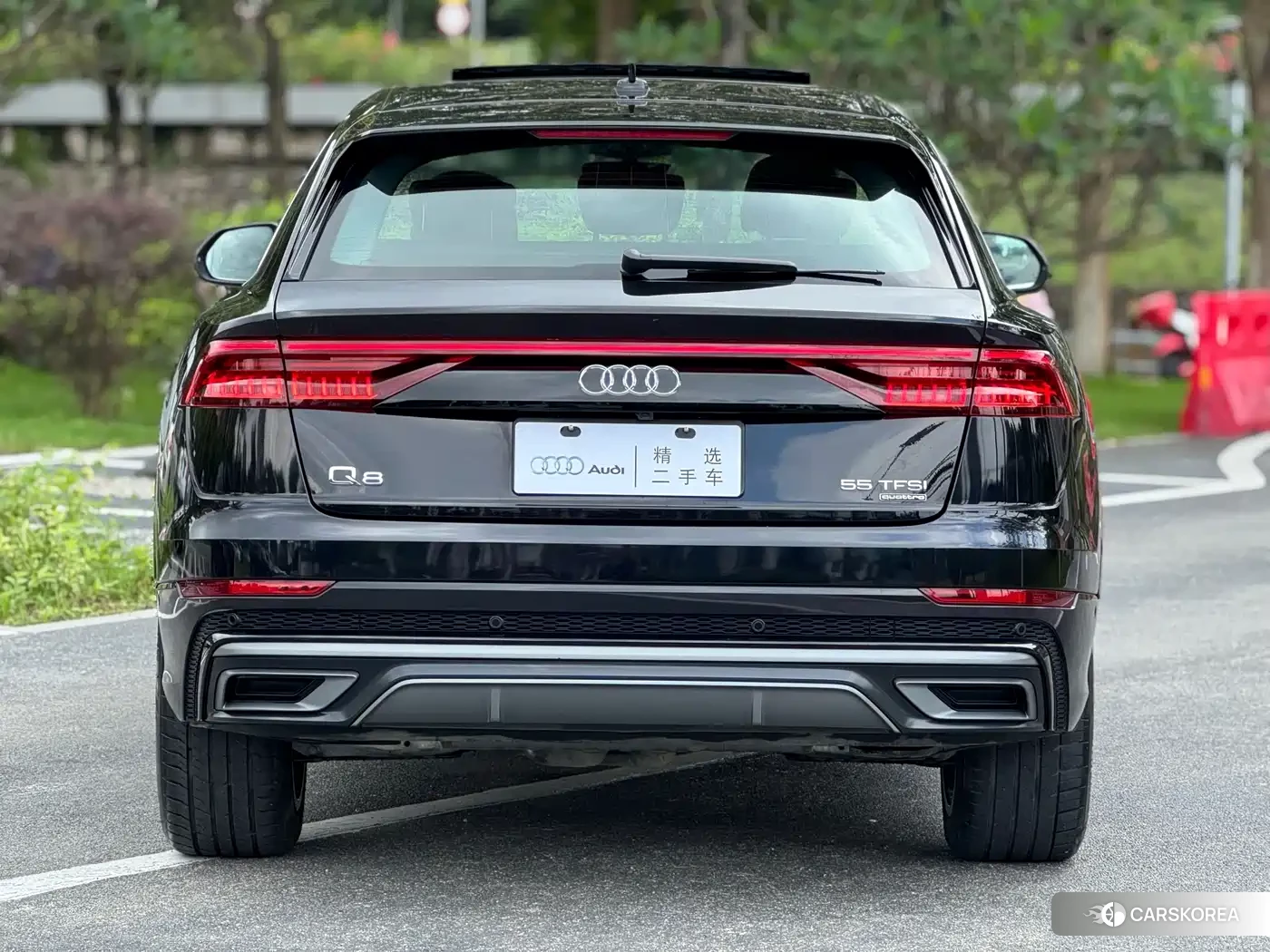 Audi Q8 2020 Черный из Китая, фото 3