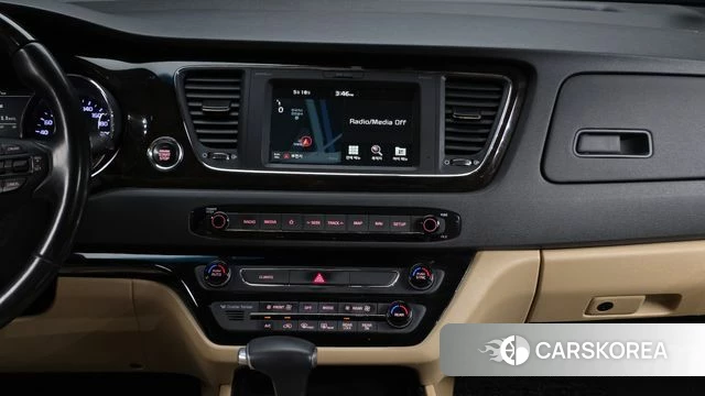 Kia The New Carnival 2019 Белый из Кореи, фото 3