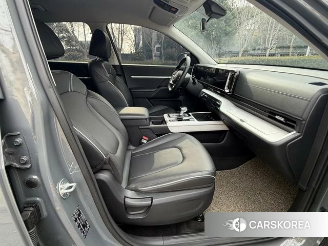 Hyundai ix35 2023 Серебристо-серый из Китая, фото 3