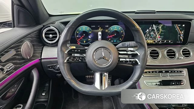 Mercedes-Benz E-Class W213 2022 Белый из Кореи, фото 3