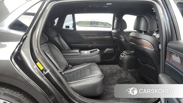 Genesis G90 (RS4) id 3492636 из Кореи 3