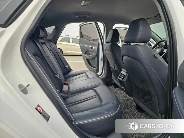 Hyundai Sonata (DN8) 2022 Белый из Кореи, фото 3