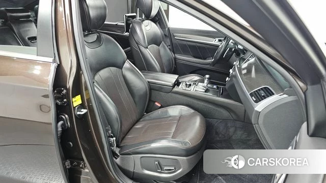 Genesis G80 2018 Коричневый из Кореи, фото 3
