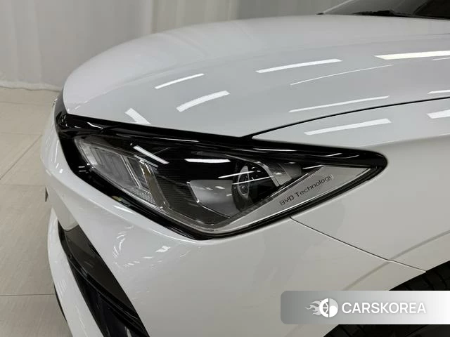 BYD e2 2024 Белый из Китая, фото 3