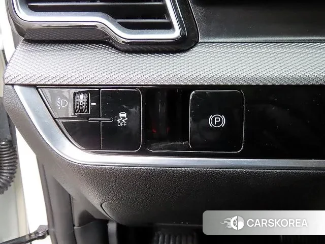 Kia Sportage 5th Generation 2022 Белый из Кореи, фото 3