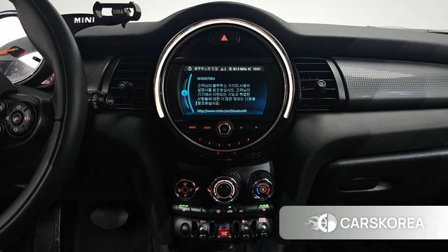 Mini Cooper 2021 Зеленый из Кореи, фото 3