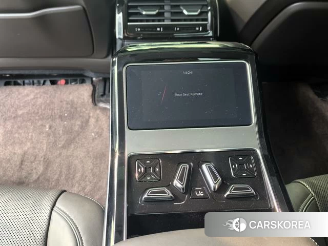 Audi A8 2024 Черный из Китая, фото 3