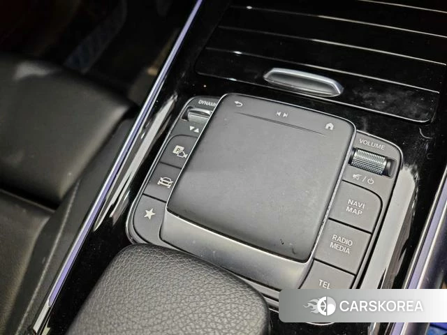 Mercedes-Benz GLA 2021 Белый из Китая, фото 3