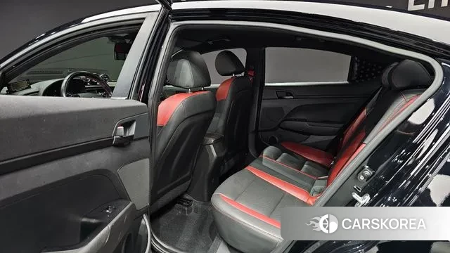 Hyundai Avante AD 2018 Черный из Кореи, фото 3