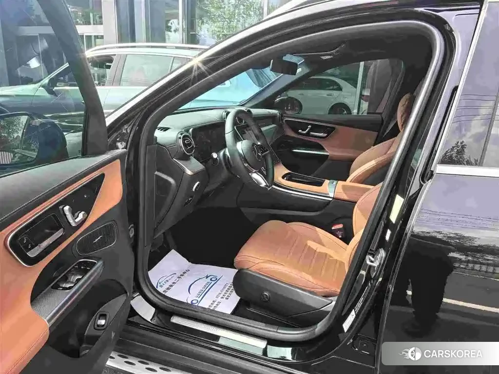 Mercedes-Benz GLC 2025 Черный из Китая, фото 3