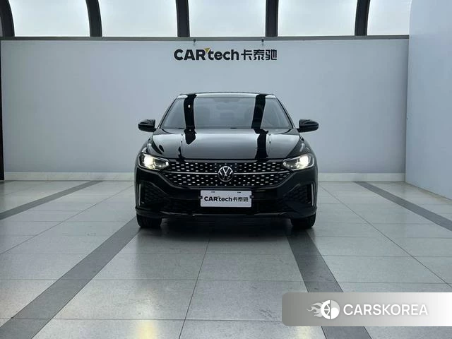 Volkswagen Lavida 2022 Черный из Китая, фото 3