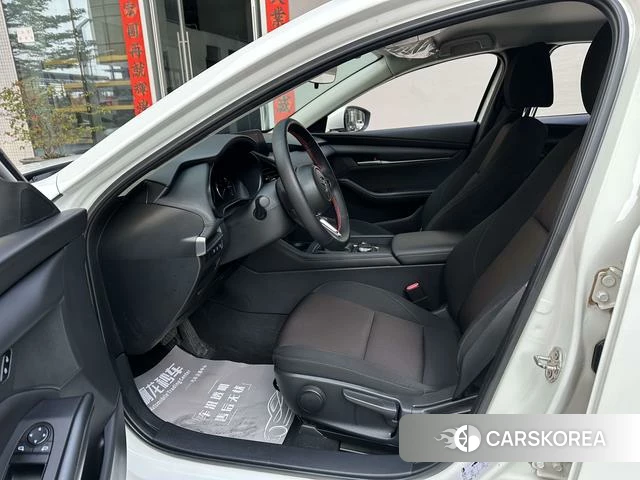 Mazda 3 Angkesaila 2022 Белый из Китая, фото 3
