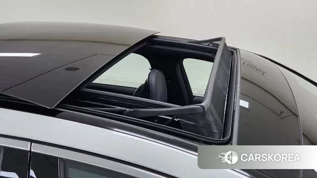 Mercedes-Benz E-Class W214 2024 Белый из Кореи, фото 3