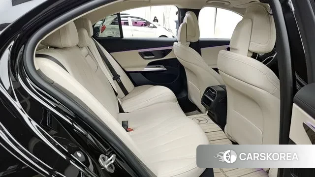 Mercedes-Benz E-Class W214 2024 Черный из Кореи, фото 3