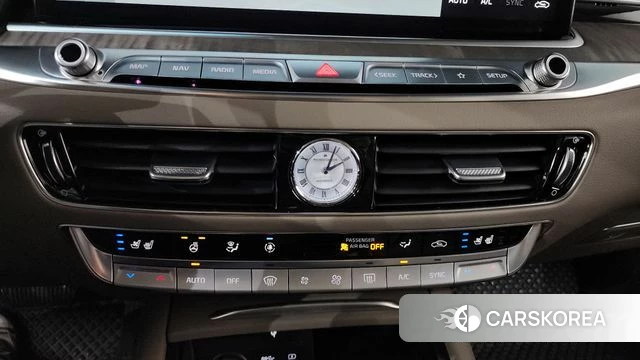 Kia The New K9 2nd generation 2022 Белый из Кореи, фото 3