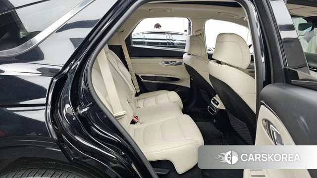 Genesis GV70 2021 Черный из Кореи, фото 3