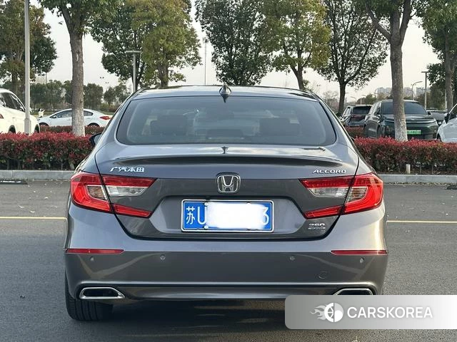 Honda Accord 2021 Серебристо-серый из Китая, фото 3