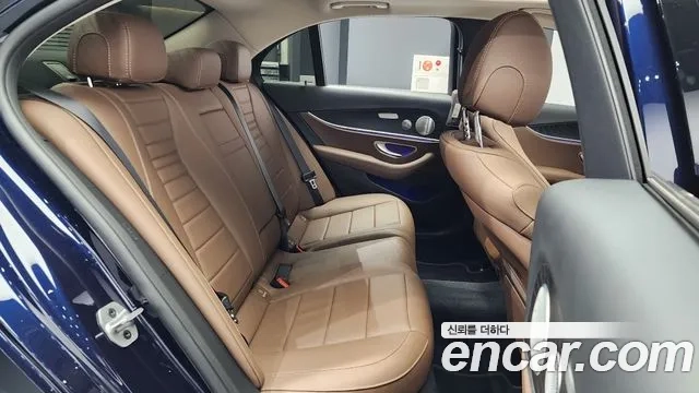 Mercedes-Benz E-Class W213 2019 Синий из Кореи, фото 3