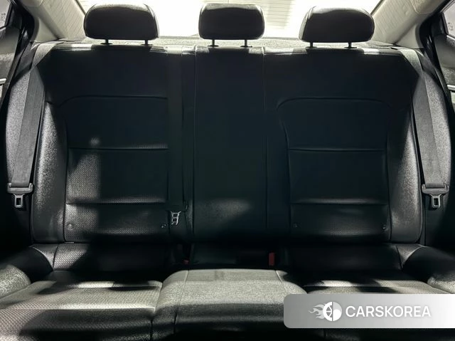 Hyundai Avante AD 2018 Серебристо-серый из Кореи, фото 3