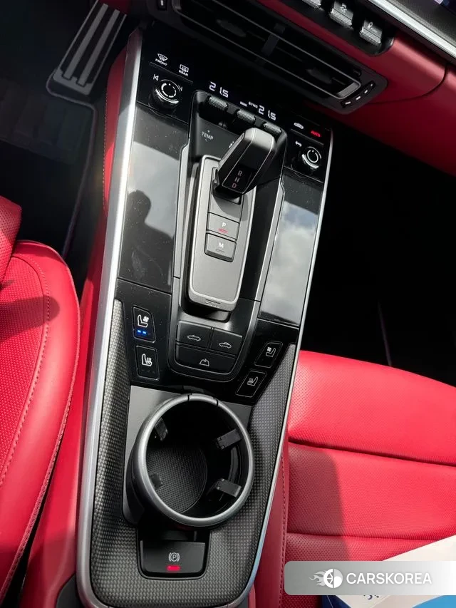 Porsche 911(992) 2024 Серебряный из Кореи, фото 3