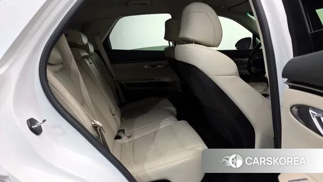 Genesis GV70 2022 Белый из Кореи, фото 3