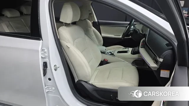 Hyundai The New Grandeur IG Hybrid 2021 Белый из Кореи, фото 3