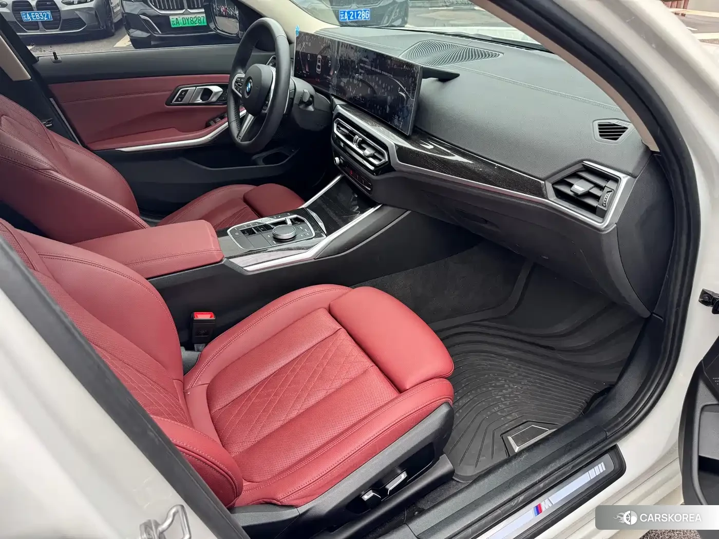BMW 3 series 2024 Белый из Китая, фото 3