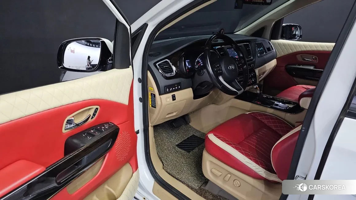 Kia The New Carnival 2018 Белый из Кореи, фото 3