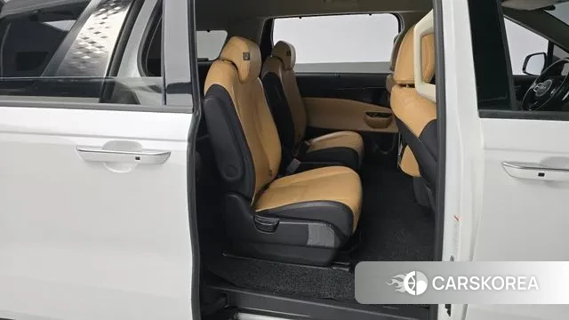 Kia Carnival 4th generation 2023 Белый из Кореи, фото 3