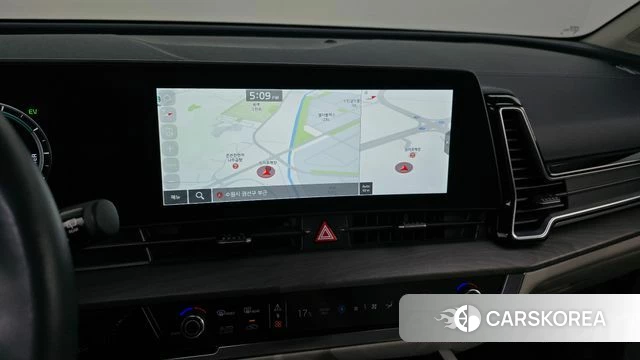 Kia Sportage 5th Generation Hybrid 2022 Белый из Кореи, фото 3